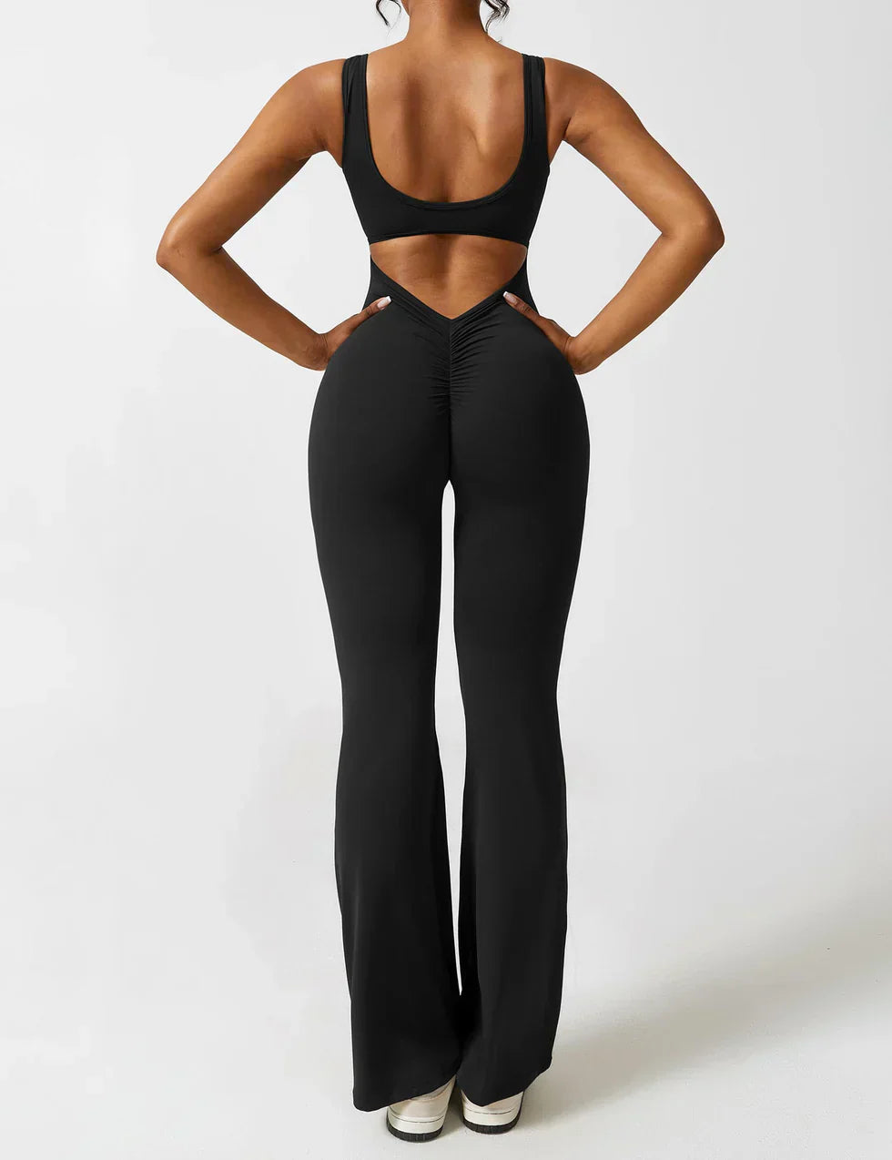 Curvansa - Flare V-rygg Jumpsuit